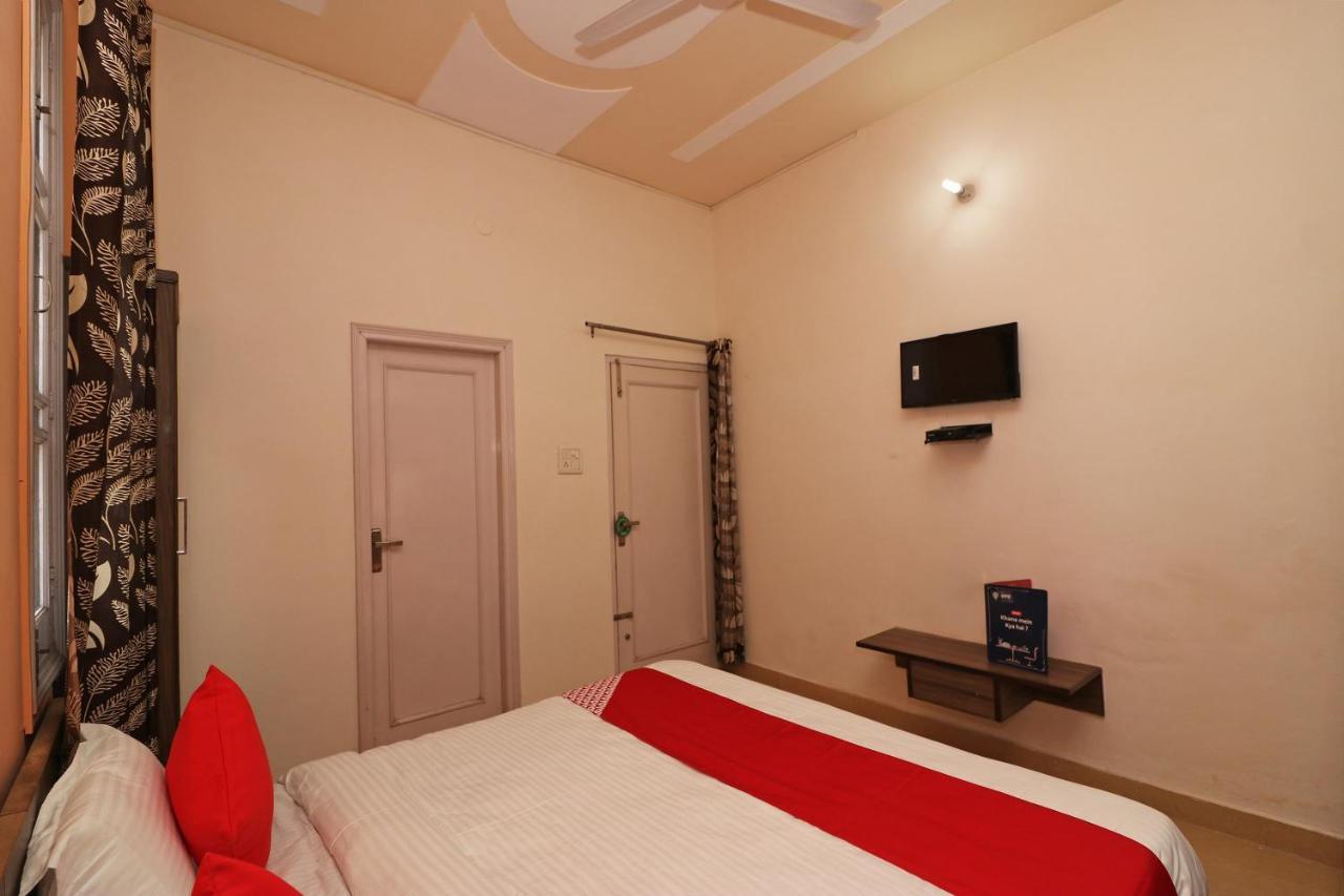 Oyo Flagship Mann Bed And Breakfast Rājpura Exterior foto